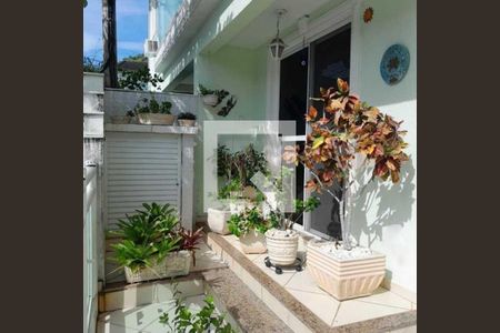 Casa à venda com 3 quartos, 107m² em Taquara, Rio de Janeiro