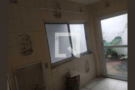 Casa de condomínio à venda com 193m², 3 quartos e 2 vagas