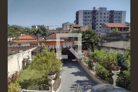 Casa à venda com 4 quartos, 675m² em Taquara, Rio de Janeiro