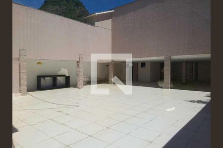 Casa à venda com 6 quartos, 238m² em Jacarepaguá, Rio de Janeiro