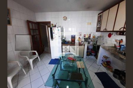 Casa à venda com 3 quartos, 160m² em Anil, Rio de Janeiro