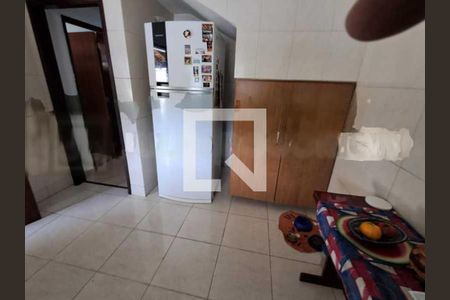 Casa de condomínio à venda com 80m², 2 quartos e 1 vaga