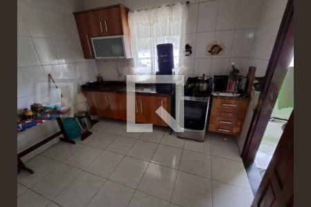 Casa de condomínio à venda com 80m², 2 quartos e 1 vaga