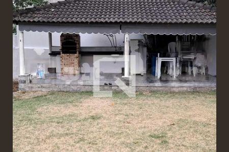 Casa de condomínio à venda com 80m², 2 quartos e 1 vaga