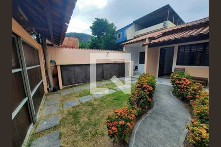 Casa de condomínio à venda com 119m², 3 quartos e 2 vagas