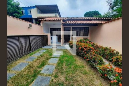 Casa de condomínio à venda com 119m², 3 quartos e 2 vagas