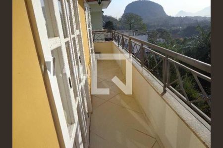 Casa à venda com 6 quartos, 207m² em Anil, Rio de Janeiro