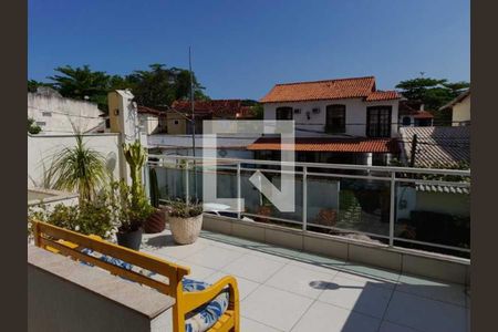 Casa à venda com 3 quartos, 360m² em Freguesia (Jacarepaguá), Rio de Janeiro