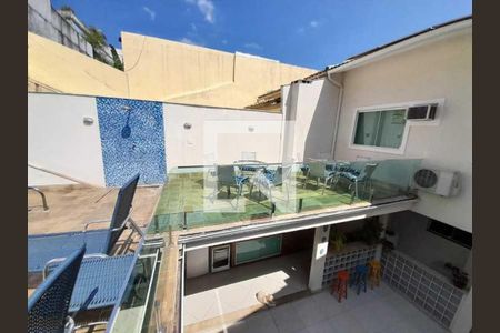 Casa à venda com 3 quartos, 360m² em Freguesia (Jacarepaguá), Rio de Janeiro