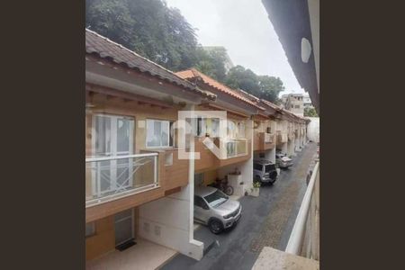 Casa à venda com 3 quartos, 90m² em Tanque, Rio de Janeiro