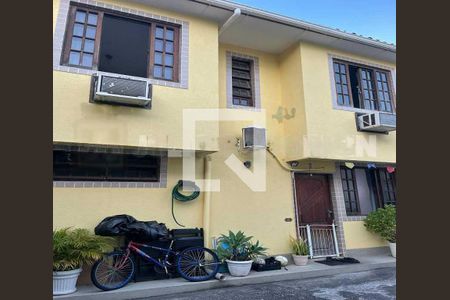 Casa à venda com 2 quartos, 61m² em Taquara, Rio de Janeiro