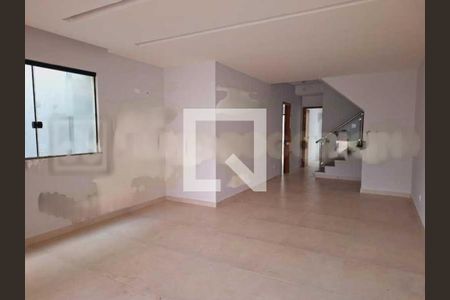 Casa à venda com 5 quartos, 180m² em Freguesia (Jacarepaguá), Rio de Janeiro