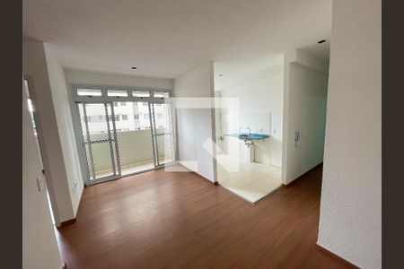 Sala de apartamento à venda com 3 quartos, 65m² em Jk, Contagem