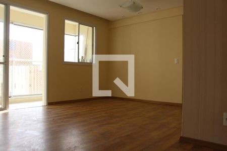 Foto 03 de apartamento à venda com 2 quartos, 66m² em Vila Monumento, São Paulo