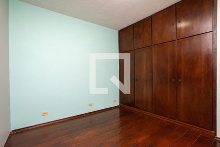 Suíte de casa para alugar com 4 quartos, 150m² em Vila Galvão, Guarulhos