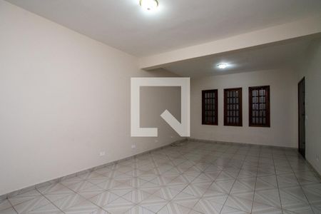 Sala de casa para alugar com 4 quartos, 150m² em Vila Galvão, Guarulhos