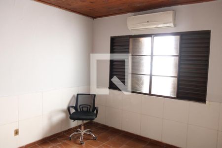 Quarto 2 de casa para alugar com 2 quartos, 50m² em Setor Sul, Goiânia