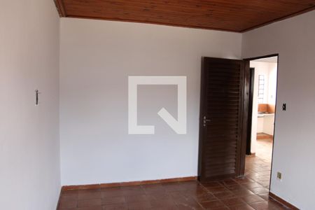 Quarto 1 de casa para alugar com 2 quartos, 50m² em Setor Sul, Goiânia