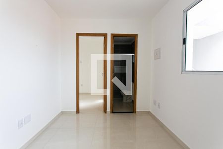 Sala de apartamento para alugar com 2 quartos, 40m² em Vila Carrão, São Paulo