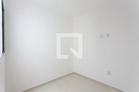 Quarto 2 de apartamento para alugar com 2 quartos, 40m² em Vila Carrão, São Paulo