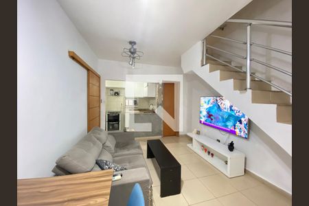 Sala de casa à venda com 3 quartos, 90m² em Quintino Bocaiúva, Rio de Janeiro