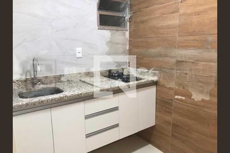 Apartamento à venda com 1 quarto, 25m² em Catete, Rio de Janeiro