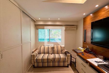 Suite 1 de apartamento à venda com 3 quartos, 156m² em Laranjeiras, Rio de Janeiro