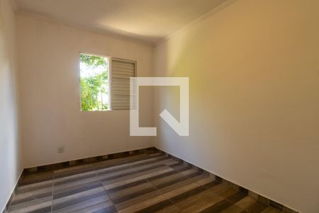 Quarto 2 de apartamento para alugar com 2 quartos, 48m² em Jardim Arco-iris, Cotia