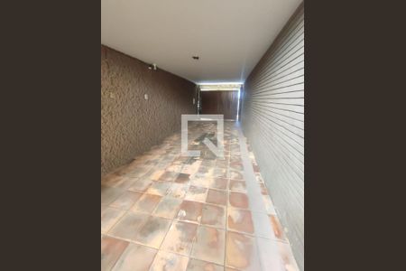 Área comum de casa à venda com 3 quartos, 241m² em Santa Efigênia, Belo Horizonte