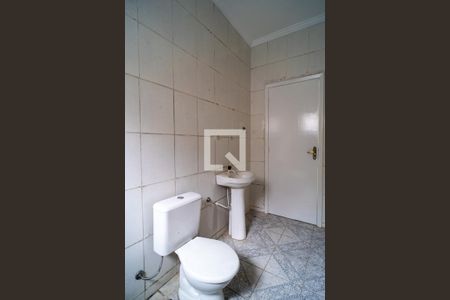 Banheiro de kitnet/studio para alugar com 1 quarto, 40m² em Jardim Santa Catarina, Sorocaba