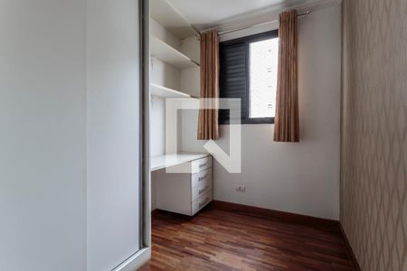 Vista dos quartos de apartamento para alugar com 3 quartos, 77m² em Vila Olímpia, São Paulo