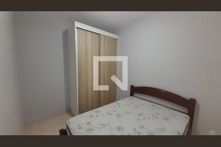 Quarto de apartamento para alugar com 3 quartos, 75m² em Ocian, Praia Grande