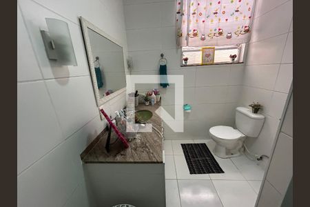 Banheiro de apartamento para alugar com 2 quartos, 68m² em Madureira, Rio de Janeiro