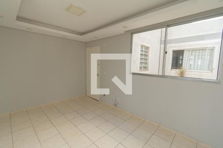 Sala de apartamento à venda com 2 quartos, 45m² em Santa Maria, Contagem