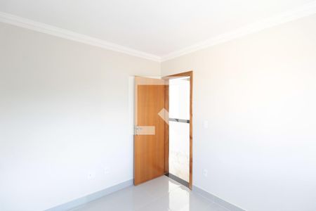 Quarto 1 de apartamento à venda com 2 quartos, 45m² em Piratininga (Venda Nova), Belo Horizonte