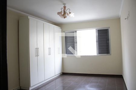 Quarto 1 de casa para alugar com 2 quartos, 111m² em Vila Prudente, São Paulo