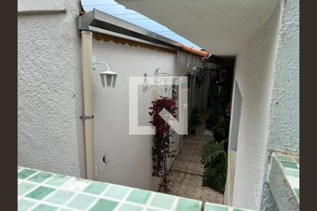 Casa à venda com 340m², 6 quartos e 3 vagas Casa à venda com 340m², 6 quartos e 3 vagasÁrea Externa