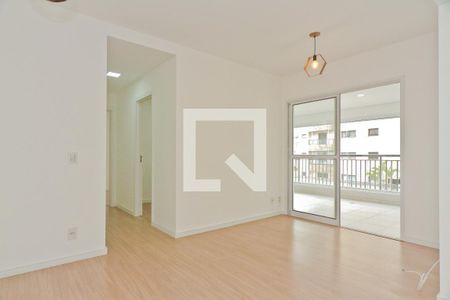 Sala de apartamento para alugar com 2 quartos, 70m² em Vila Albertina, São Paulo