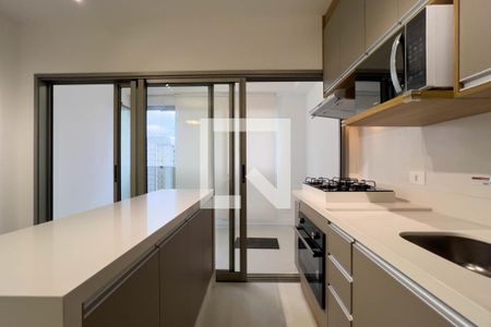 Sala e cozinha de apartamento para alugar com 2 quartos, 51m² em Vila Mariana, São Paulo