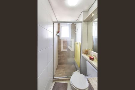 Banheiro de apartamento à venda com 2 quartos, 60m² em Primavera, Novo Hamburgo