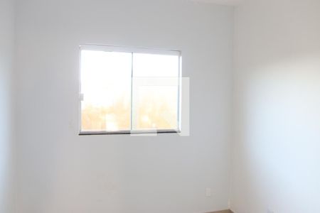 Quarto 2 de casa de condomínio para alugar com 3 quartos, 90m² em Jardim Nova Esperanca, Goiânia