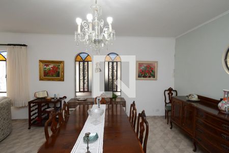 Sala de casa para alugar com 3 quartos, 200m² em Jardim Campo Grande, São Paulo