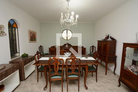 Sala de casa para alugar com 3 quartos, 200m² em Jardim Campo Grande, São Paulo