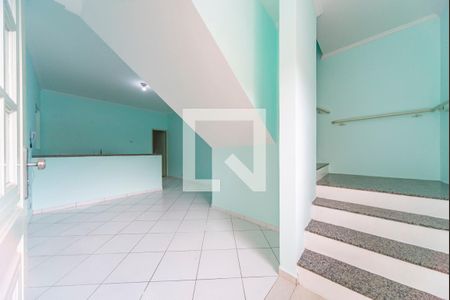 Sala de casa para alugar com 2 quartos, 70m² em Vila Linda, Santo André