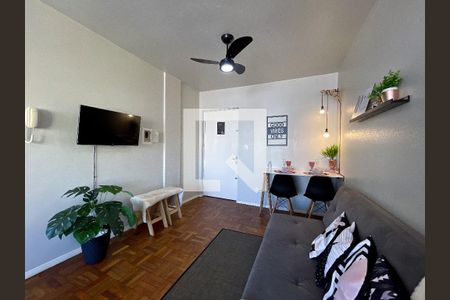 sala de apartamento para alugar com 1 quarto, 36m² em Centro, São Leopoldo