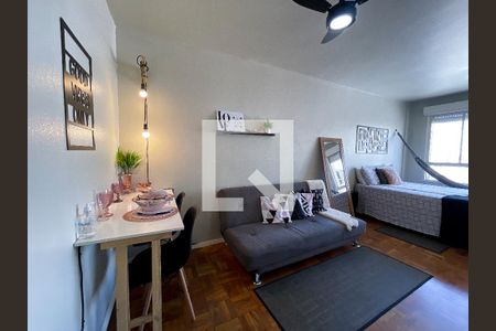 sala de apartamento para alugar com 1 quarto, 36m² em Centro, São Leopoldo