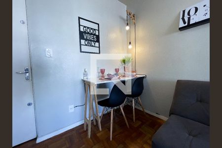 sala de apartamento para alugar com 1 quarto, 36m² em Centro, São Leopoldo