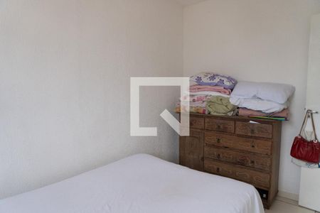 quarto 2 de apartamento para alugar com 2 quartos, 44m² em Icaivera, Contagem