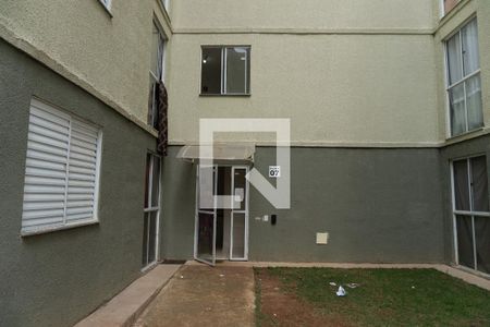 Fachada do bloco de apartamento para alugar com 2 quartos, 44m² em Icaivera, Contagem