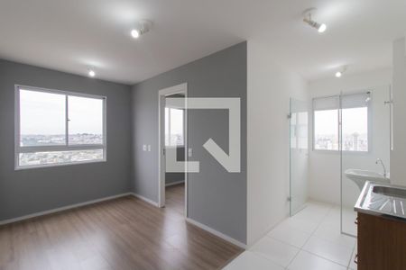 Sala de apartamento para alugar com 2 quartos, 36m² em Vila das Bandeiras, Guarulhos